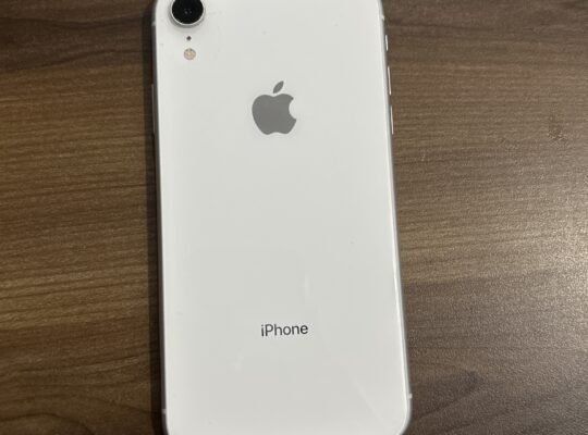 IPHONE XR